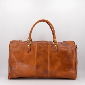 LA leather travel bag in cognac – Italian weekend bag with adjustable strap and bronze hardware
